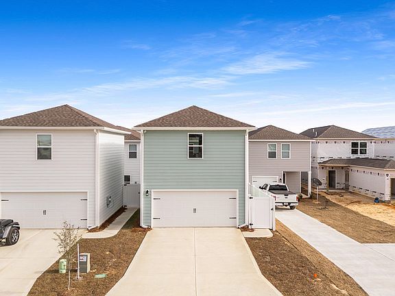 2nd image of 379-1 Arrowwood Blvd