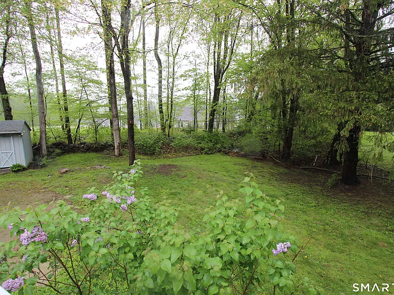 22 Brook St — Photo 2