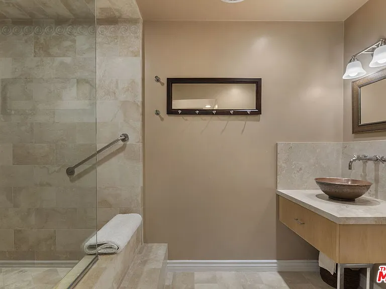 4 Jib St #3 — Photo 16
