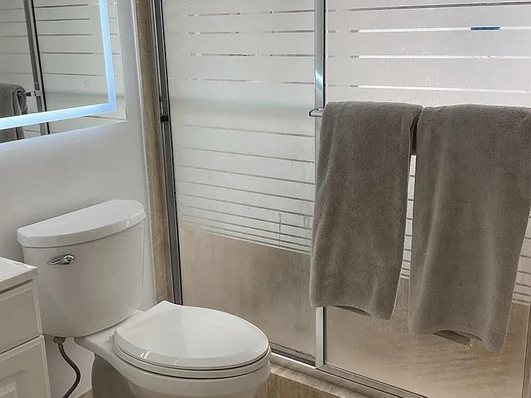 10496 Augusta Ct — Photo 17