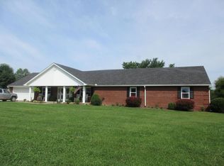 138 Twin Lakes Dr, Somerset, KY 42503