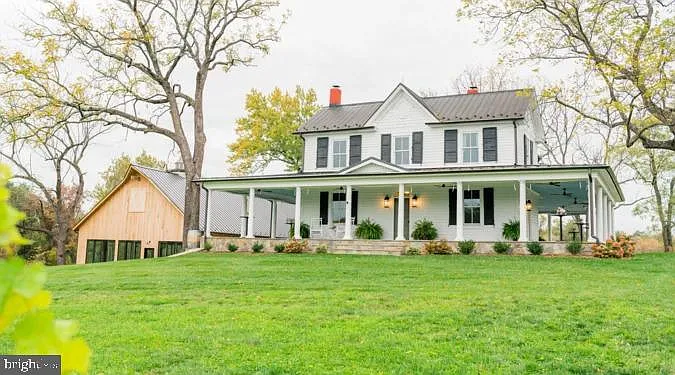 23297 Hastings Ridge Ct — Photo 97