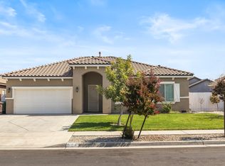 924 S Michelle Ave, Kerman, CA 93630