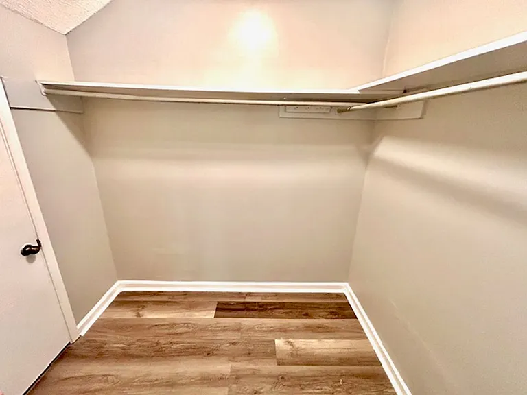 9024 Mahogany Row SE — Photo 30
