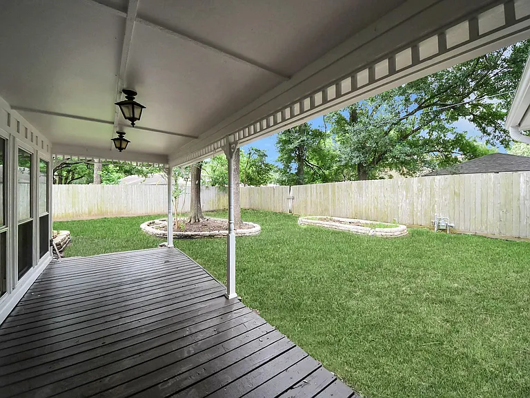 25511 Many Oak Dr — Photo 39