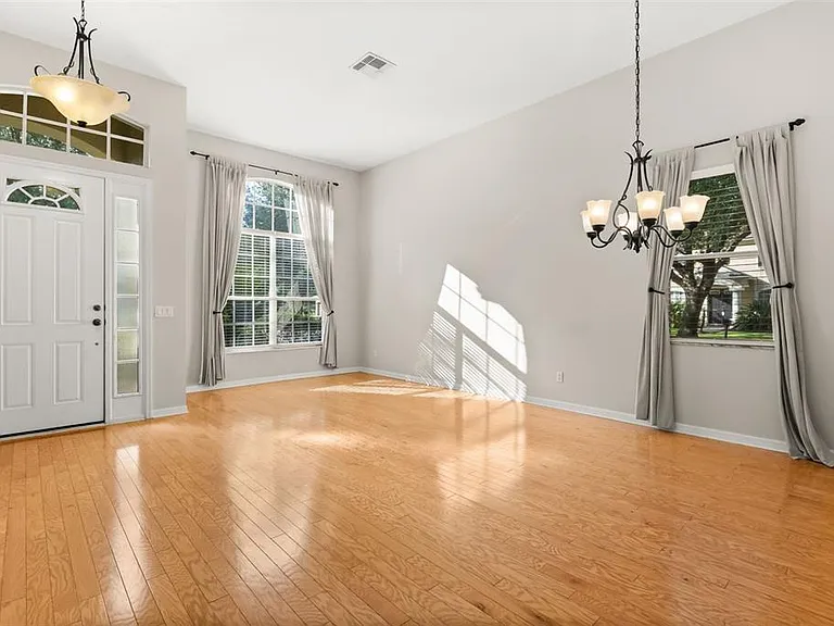 3289 Red Ash Cir — Photo 3