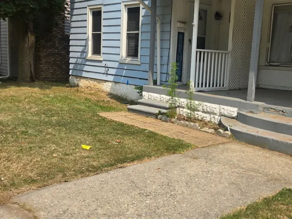 806 N Main St #806, Lapeer, MI 48446