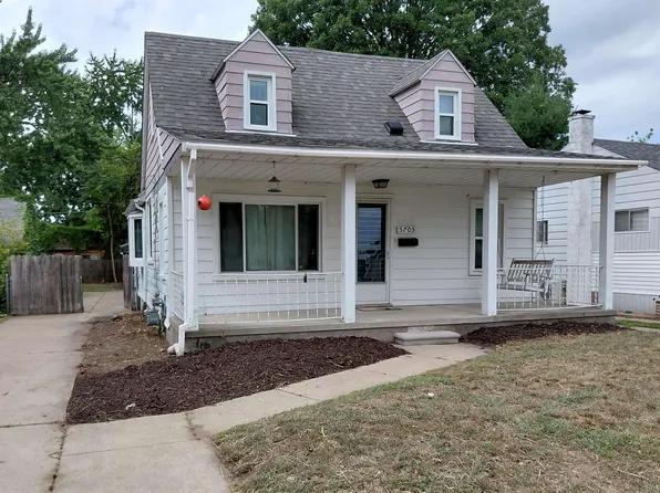 5705 N Vernon St, Dearborn Heights, MI 48127