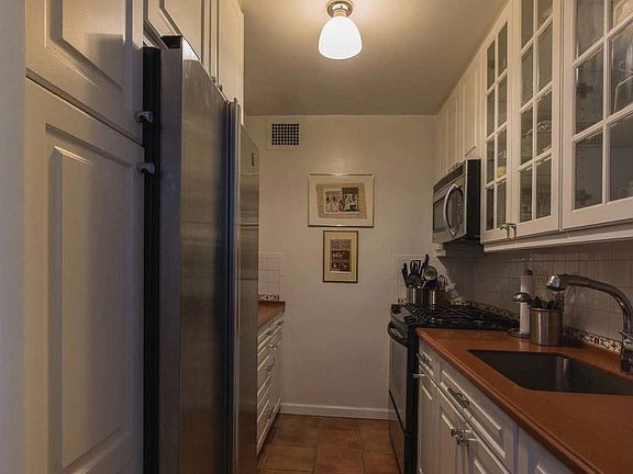 4th image of 185 W End Ave APT 11E