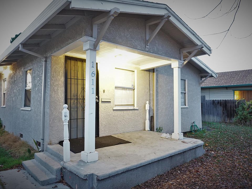 1st image of 1611 School Ave