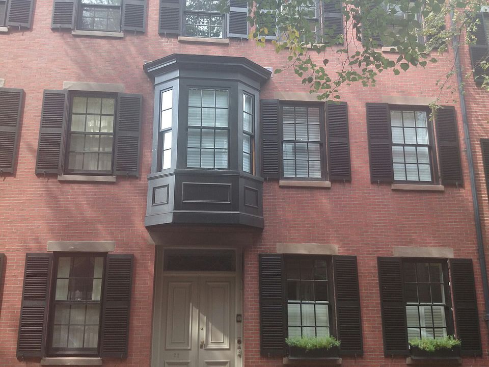 2nd image of 22 W Cedar St