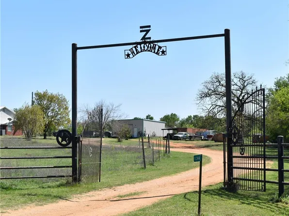 1204 Fm 2095, Cameron, TX 76520