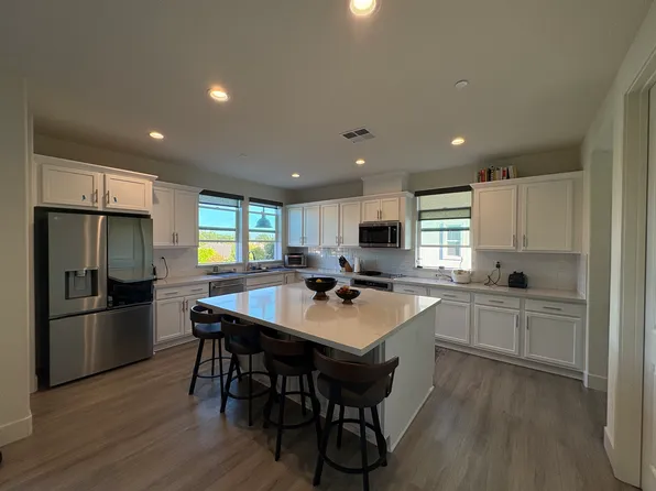 880 Tex Ct, San Leandro, CA 94579