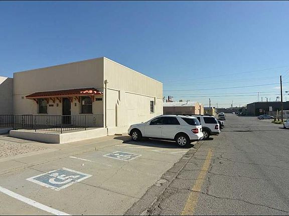 2nd image of 2100 E Yandell Dr