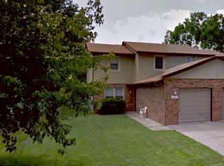 3327 Dovershire Dr, Belleville, IL 62221