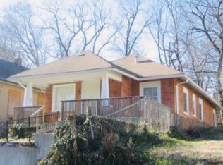 3740 Chestnut Ave, Kansas City, MO 64128