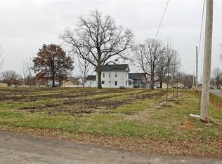 500 Pennsylvania Ave, East Lynne, MO 64743