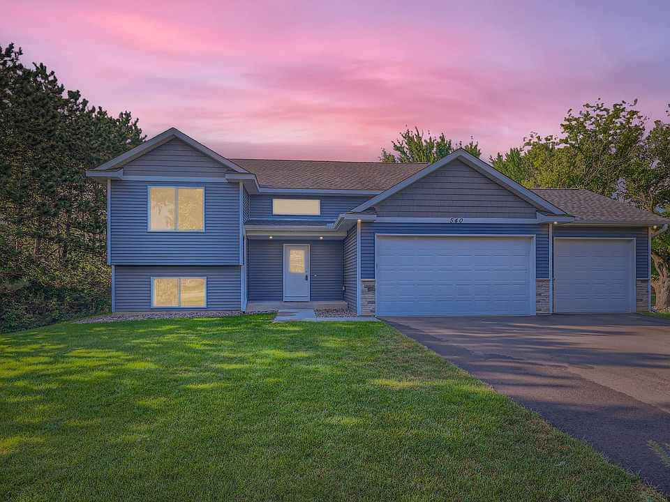 1st image of 540 Lois Ln