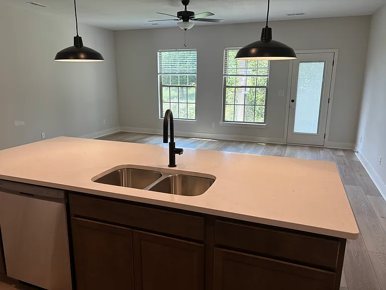 8930 Keenberg Ln — Photo 14