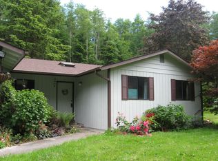 1120 Huckleberry Ln, Oak Harbor, WA 98277