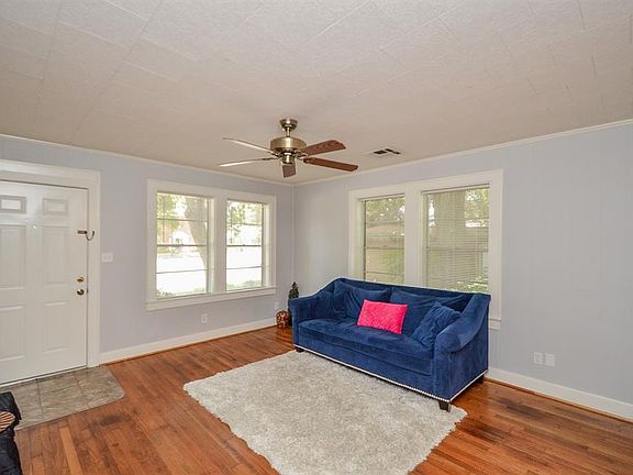 Tons of natural light!