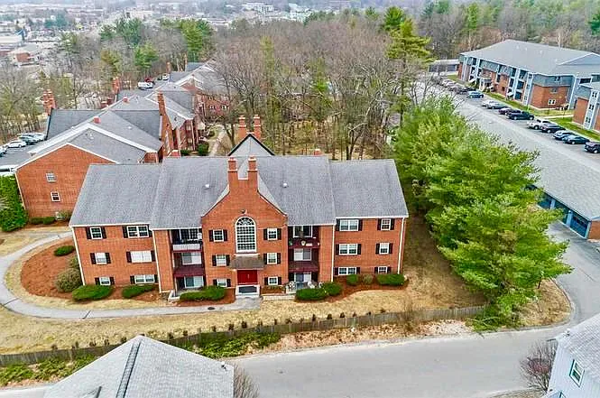9 Louisburg Sq #1