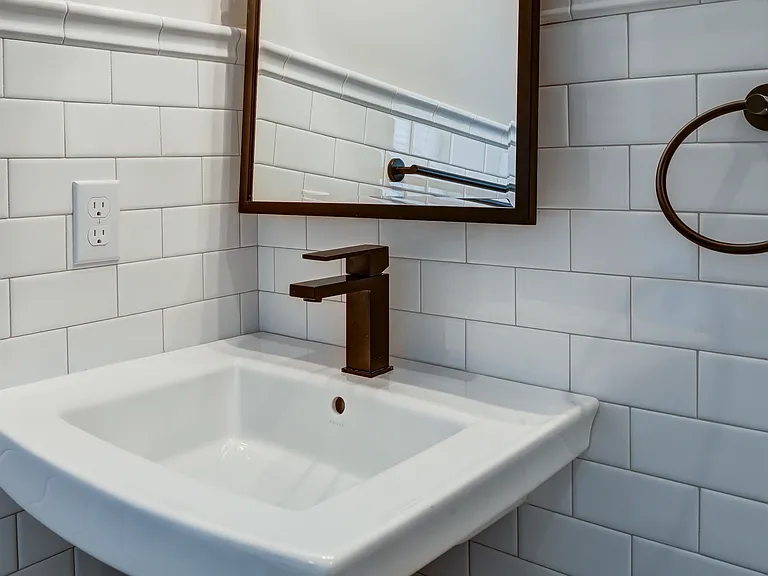 1523 W Cary St #1 — Photo 19