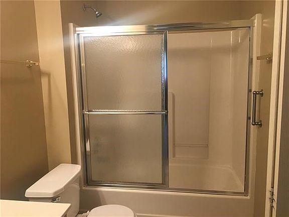 3rd image of 2820-2822 NW Mill Pl