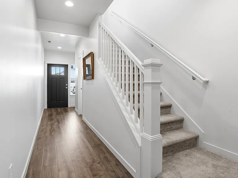 3434 S Garibaldi Pl — Photo 5