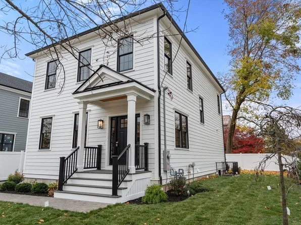 34 Ripley Rd, Belmont, MA 02478