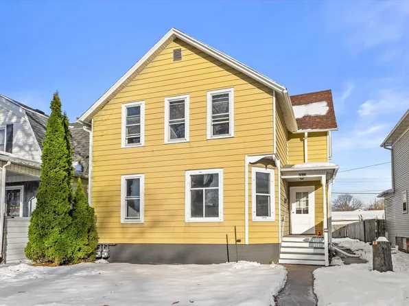 2912 Wright AVENUE, Racine, WI 53405