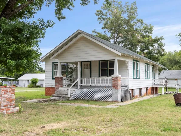 128 E 17th St, Wewoka, OK 74884