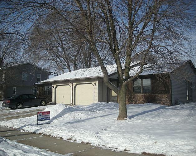 2nd image of 2992 W Point Rd