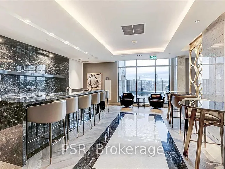 330 Richmond St W #820 — Photo 26