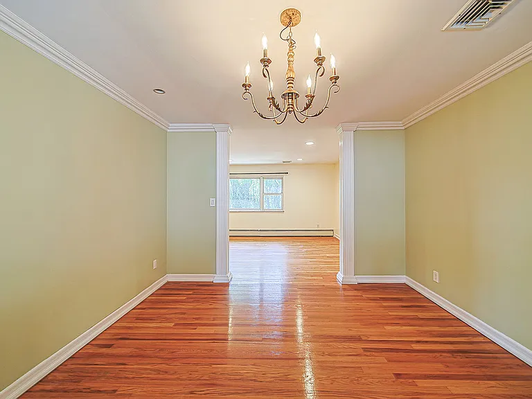 20 Shetland Ln #1 — Photo 6