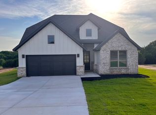2052 Redemption Dr, Weatherford, TX 76088