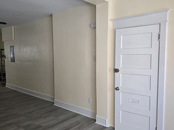 5th image of 5448 Locust St Floor 1