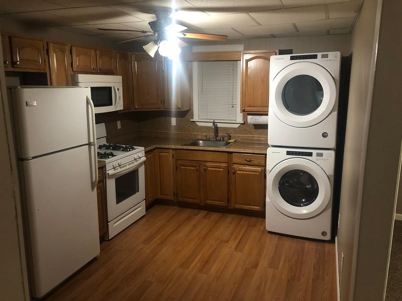 1 bed, 400 sqft, $725 — Photo 3