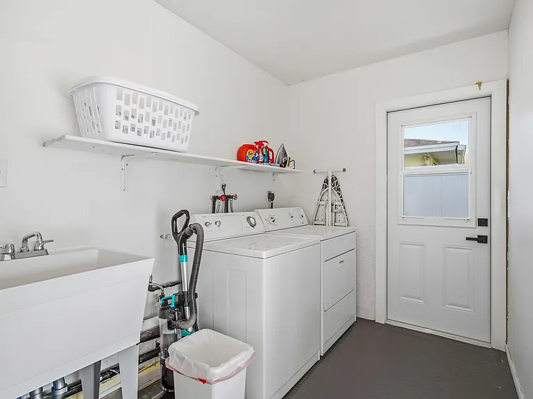 912 62nd Street Ct W — Photo 27