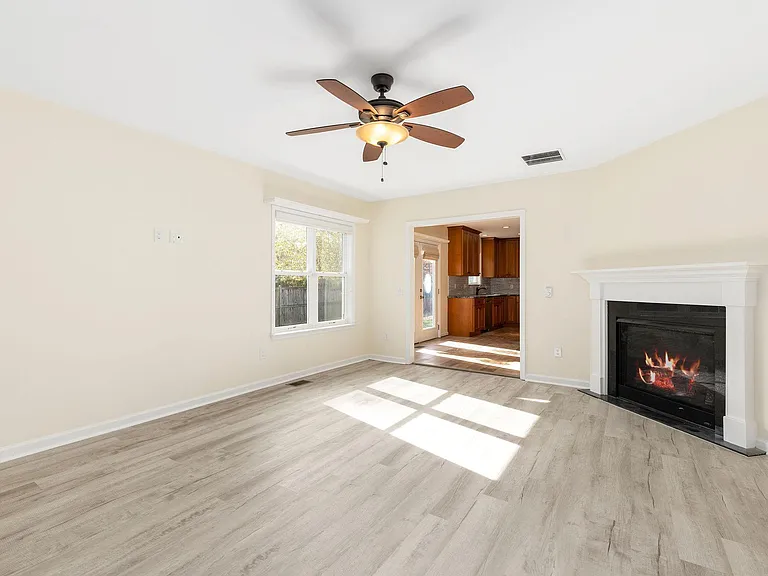 45455 Fellows St — Photo 7