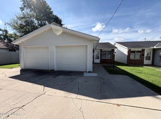 519 Central Ave, Leipsic, OH 45856