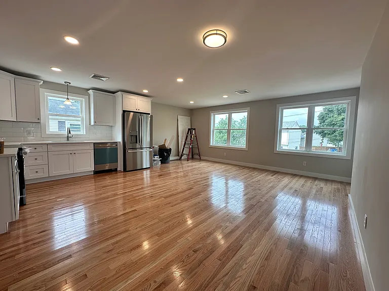 7 Blossom St #7B — Photo 6