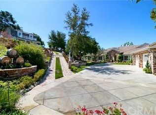 16 Oak Canyon Trl, Coto De Caza, CA 92679