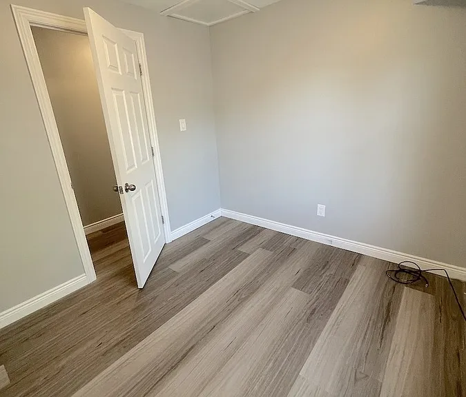 3341 Peter St #MAIN — Photo 14
