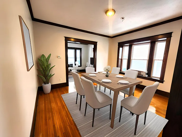 674 Parsells Ave #674 — Photo 2