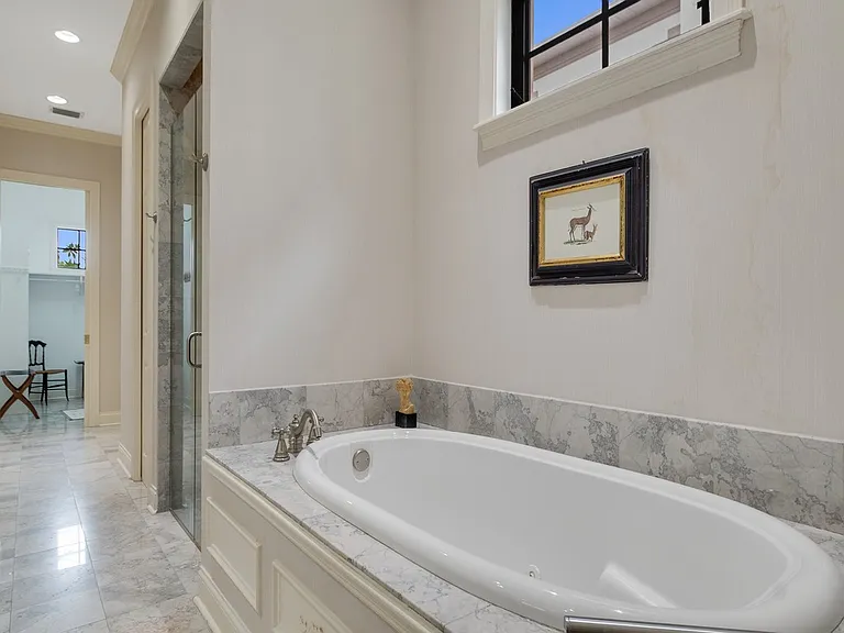 2646 Cardinal Dr — Photo 17