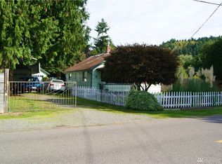 5423 4th St E, Tacoma, WA 98424