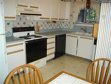 2nd image of 9435 Madison Ln #118