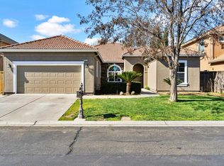 4743 N Arrow Ridge Way, Clovis, CA 93619