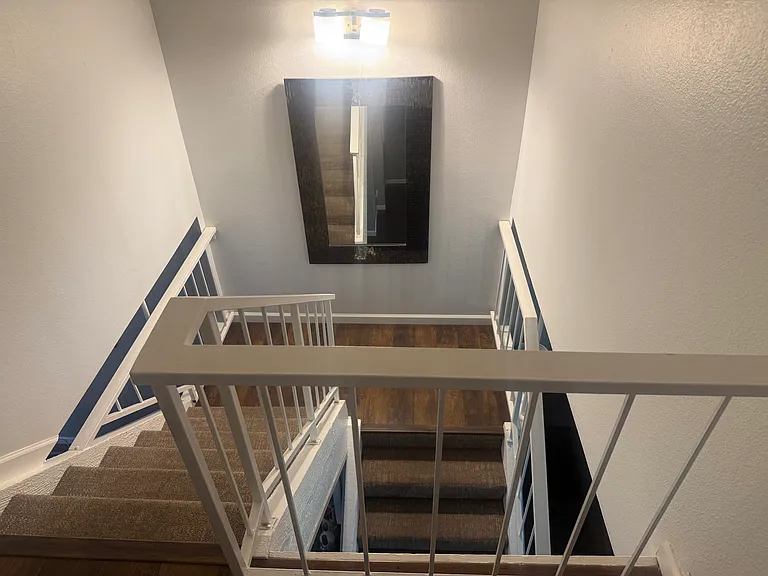 2936 E Clarendon Ave — Photo 17